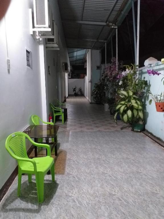 Nhà nghỉ Nguyên Anh Long Hai Exterior foto